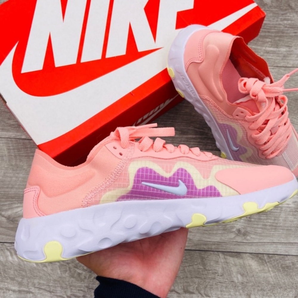 NIKE RENEW LUCENT